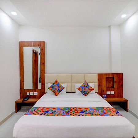 Fabexpress The Regalia Inn Lucknow Exterior foto