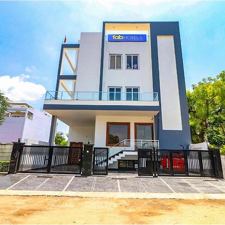 Fabexpress The Regalia Inn Lucknow Exterior foto